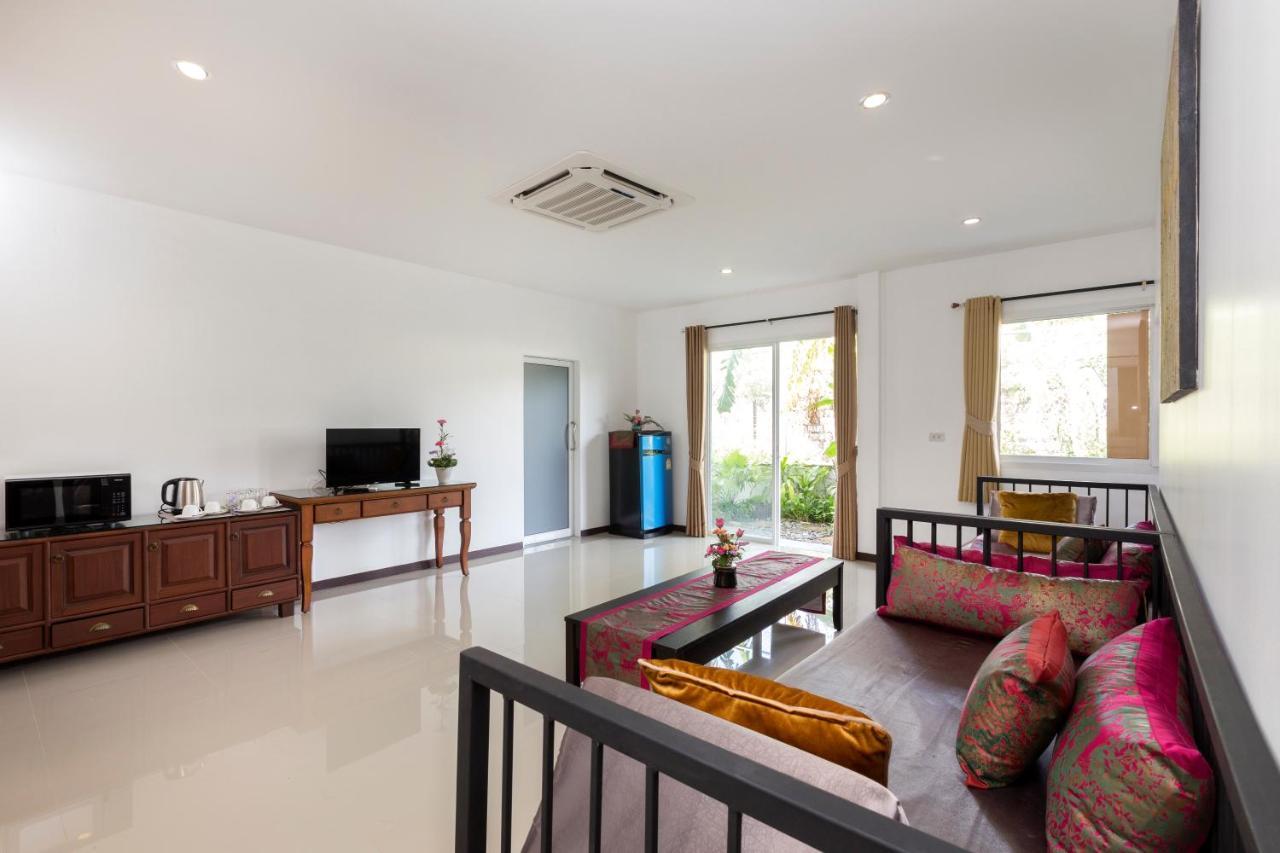 The Lantern Hostel, Chalong ,Phuket Zewnętrze zdjęcie